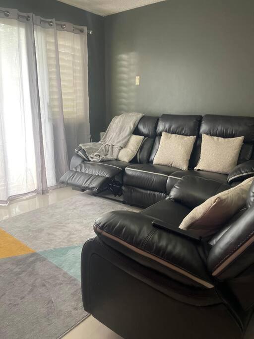 Apartamento New Kingston Retreat Exterior foto